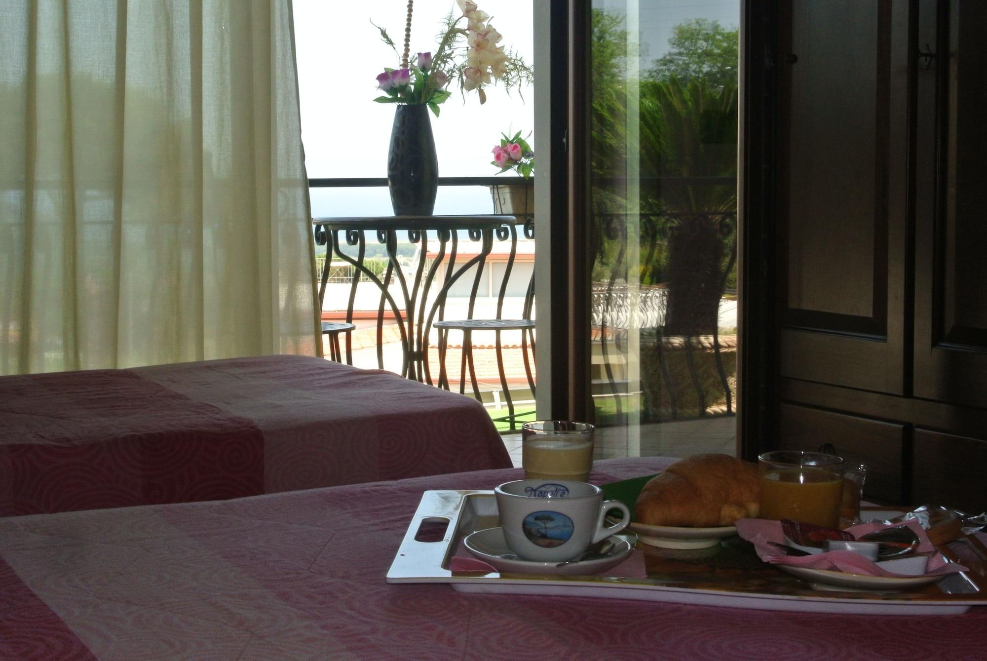 Hotel Casafort Pozzuoli Eksteriør billede