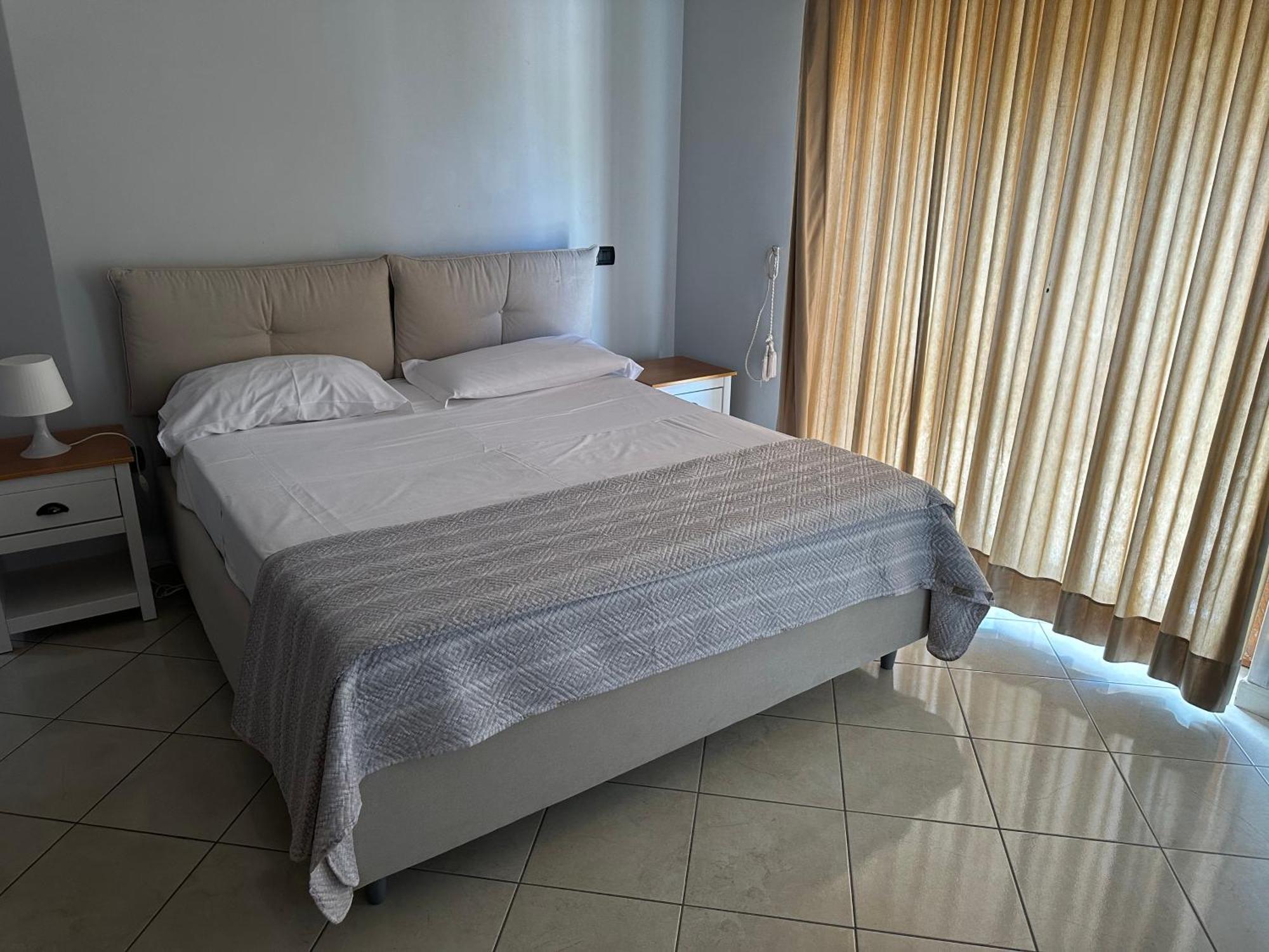 Hotel Casafort Pozzuoli Eksteriør billede