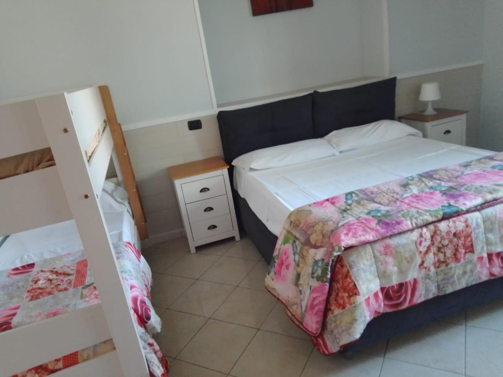 Hotel Casafort Pozzuoli Værelse billede