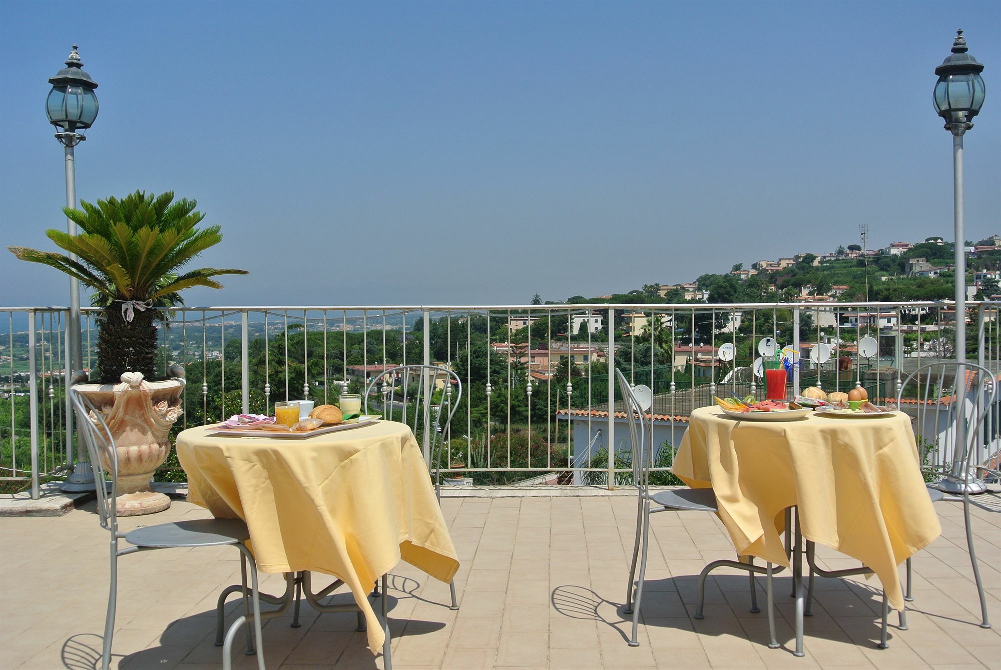 Hotel Casafort Pozzuoli Eksteriør billede